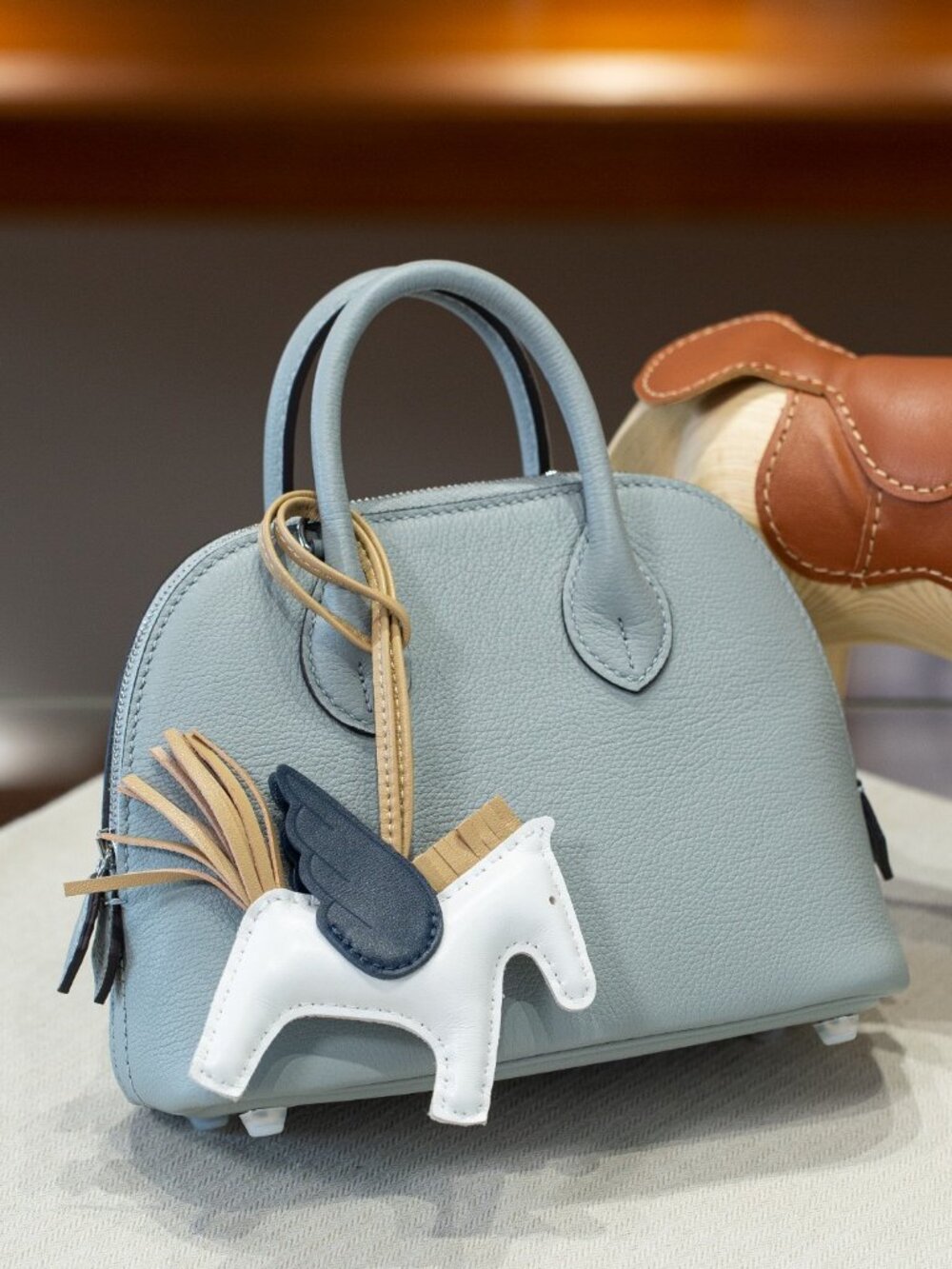 Genuine Leather Shell Crossbody Bag + FREE Horse Charm Gift